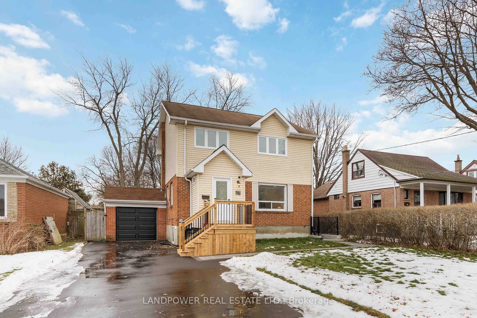 195 Phyllis Avenue, Toronto, ON — photo 2