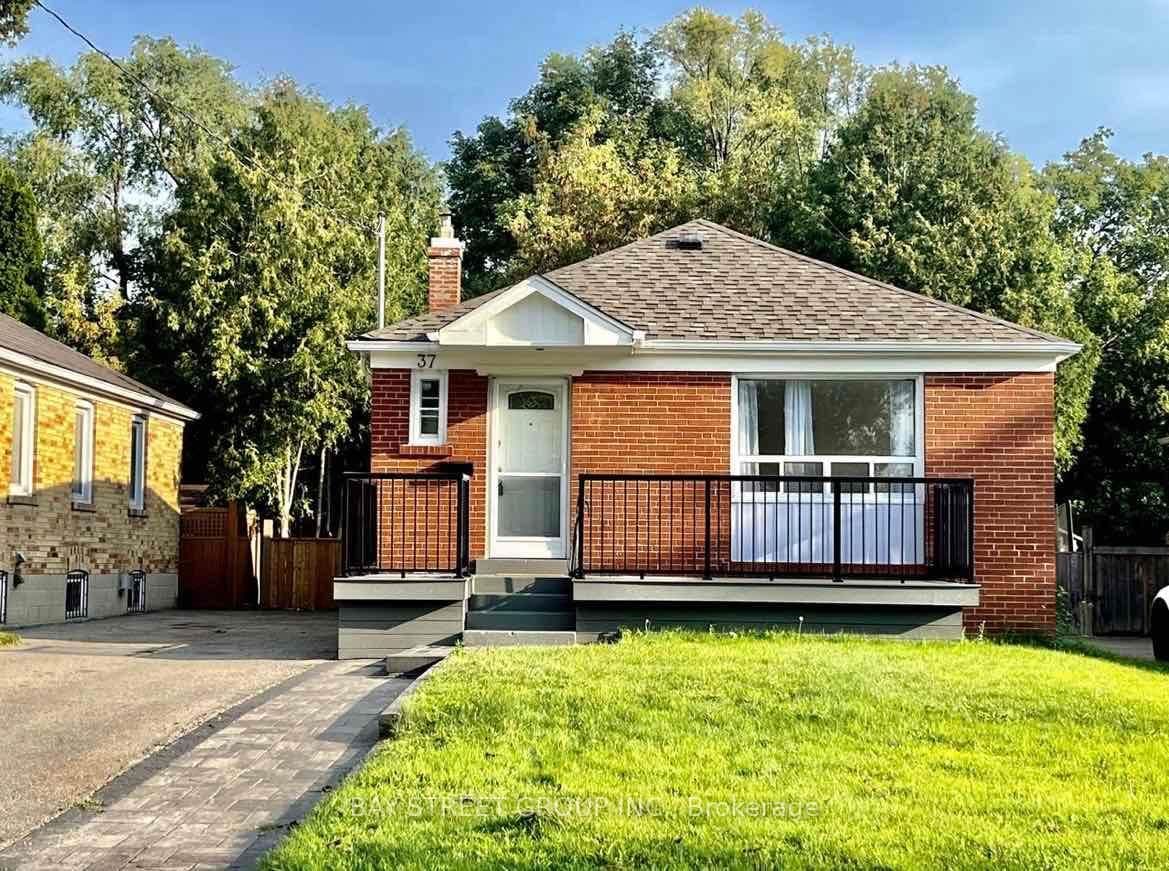 Main Floor - 37 Bayard Avenue, Toronto, ON
