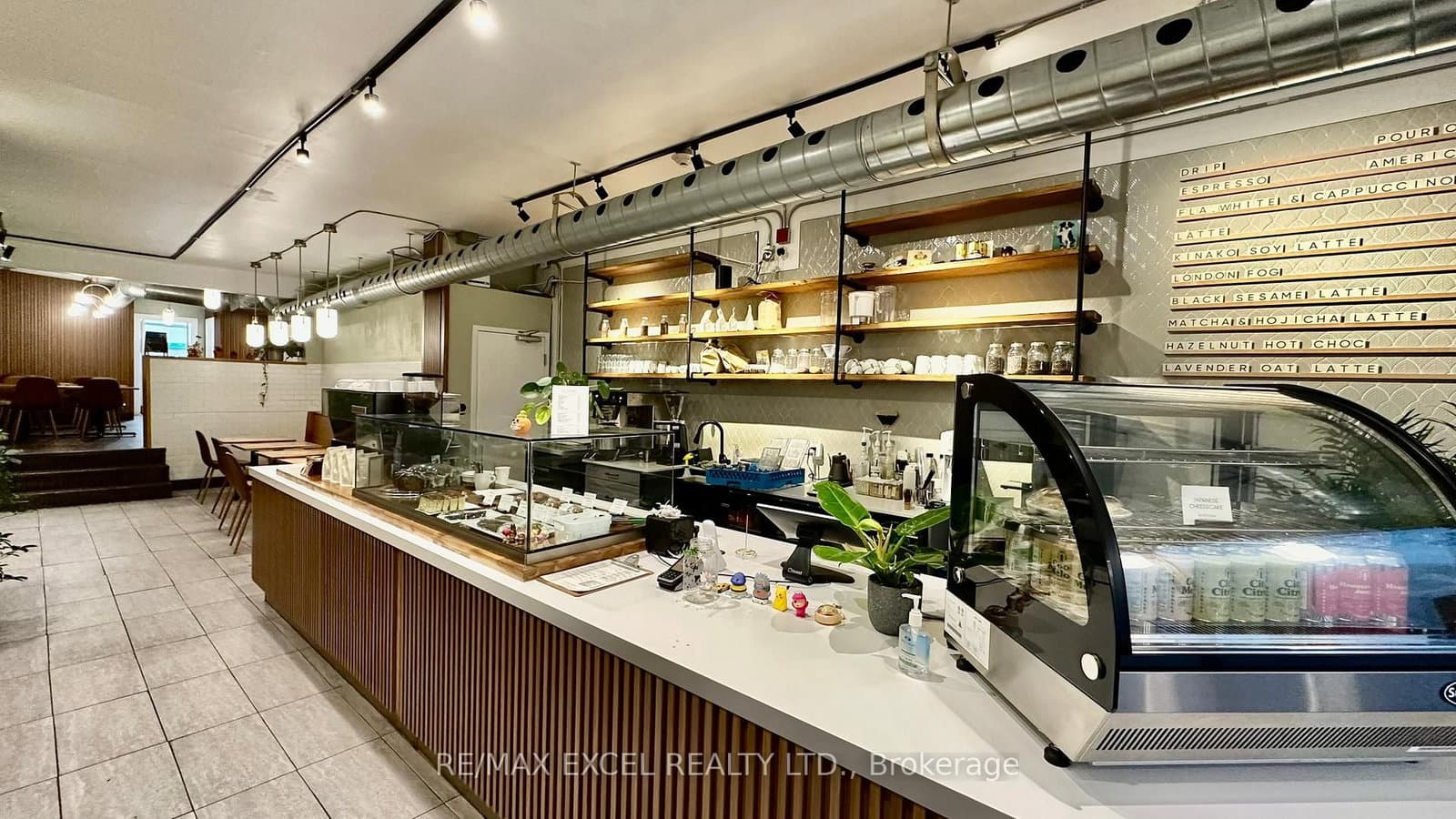 1060 Gerrard Street, Toronto, ON