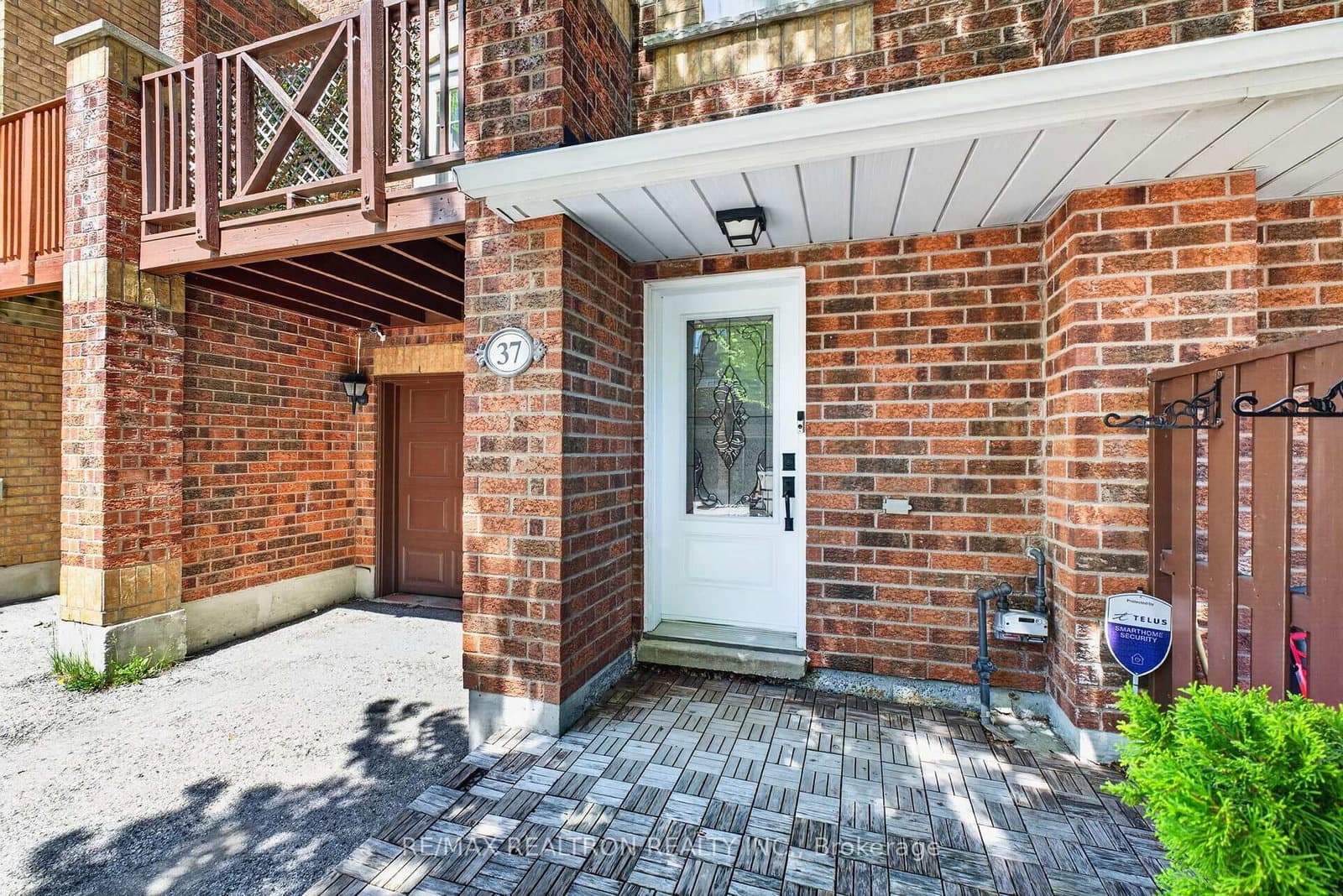37 - 2 Hedge End Road, Toronto, ON — photo 3