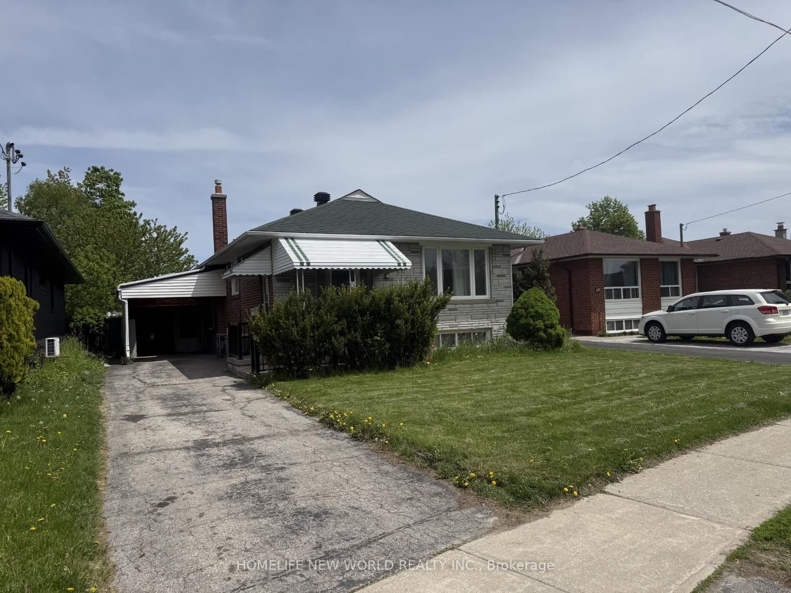 61 Crosland Drive, Toronto, ON — photo 3