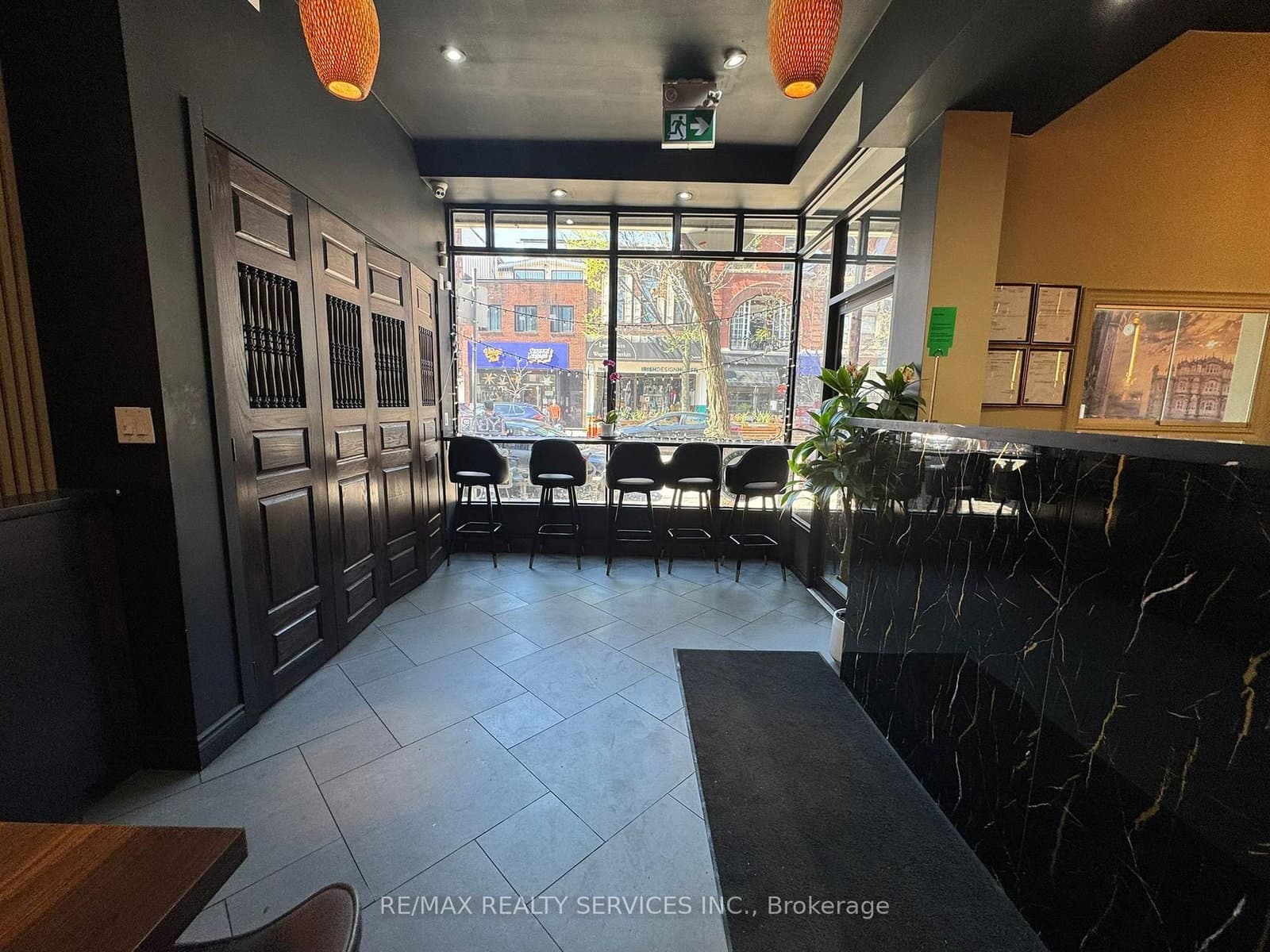 755 Queen Street, Toronto, ON — photo 2