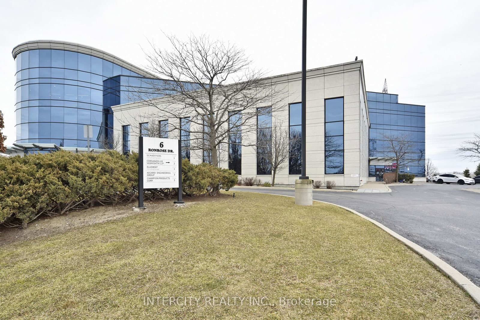 BSMT - 6 Ronrose Drive, Vaughan, ON — photo 2