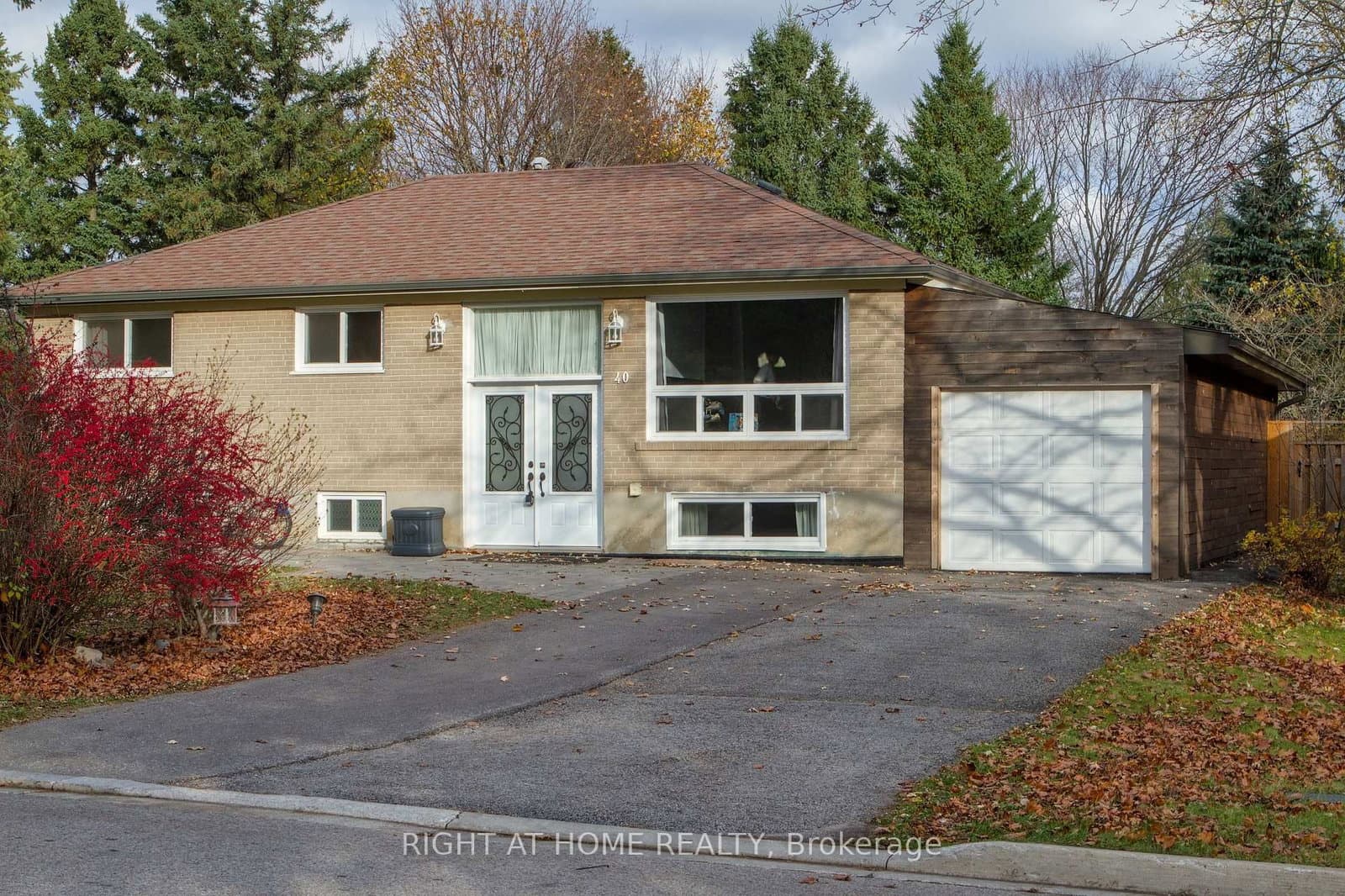 Main - 40 Foreht Crescent, Aurora, ON