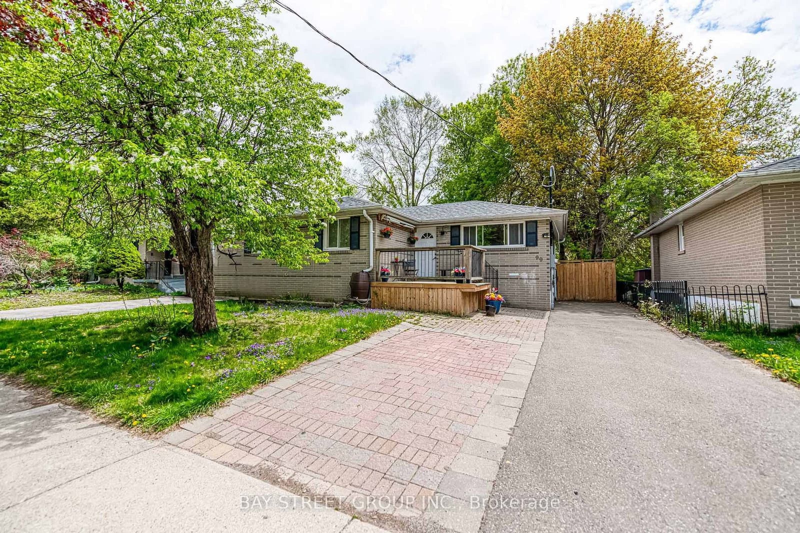 BSMT - 99 Cherrywood Drive, Newmarket, ON
