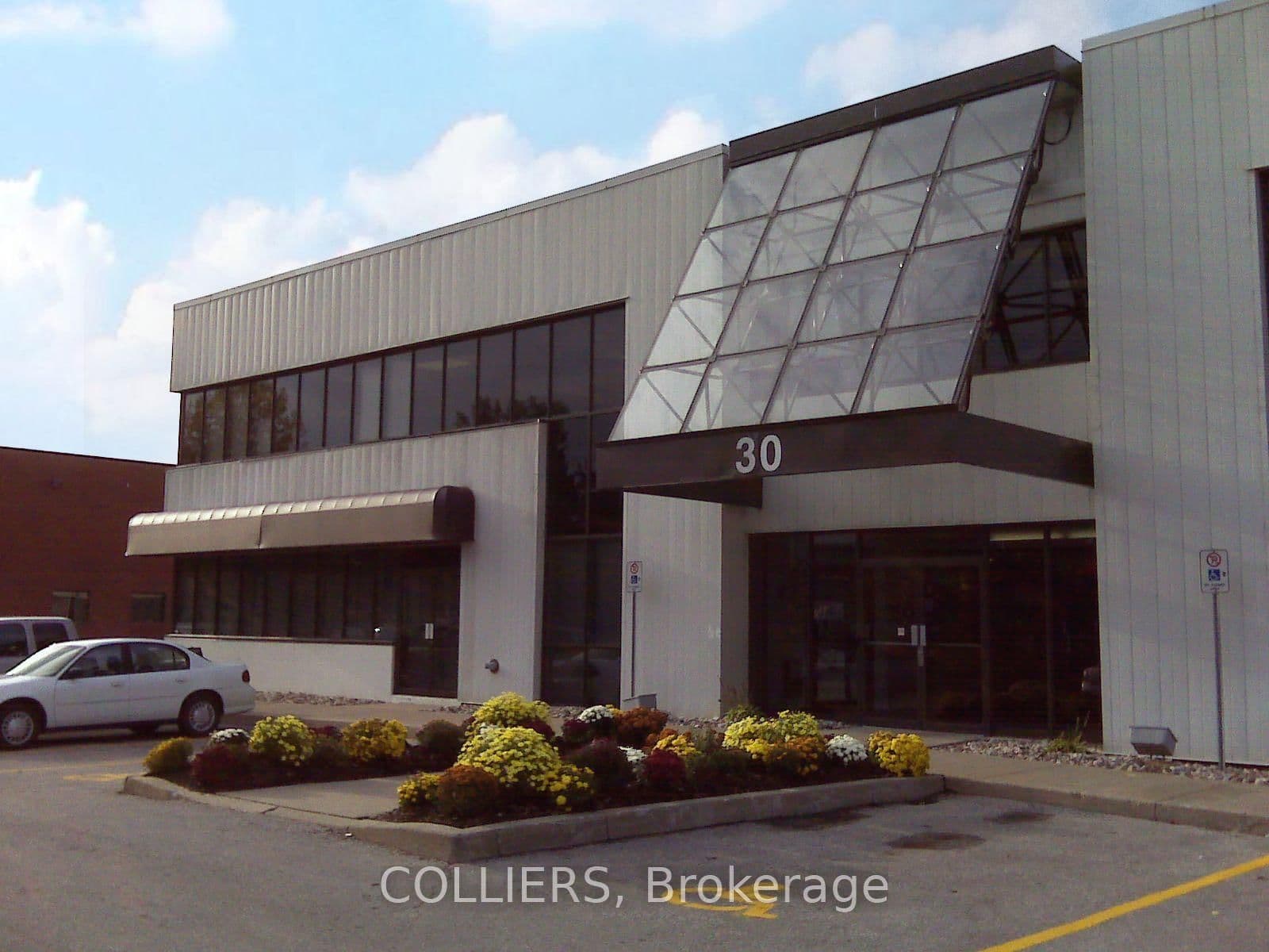 115 - 30 East Beaver Creek Road, Richmond Hill, ON