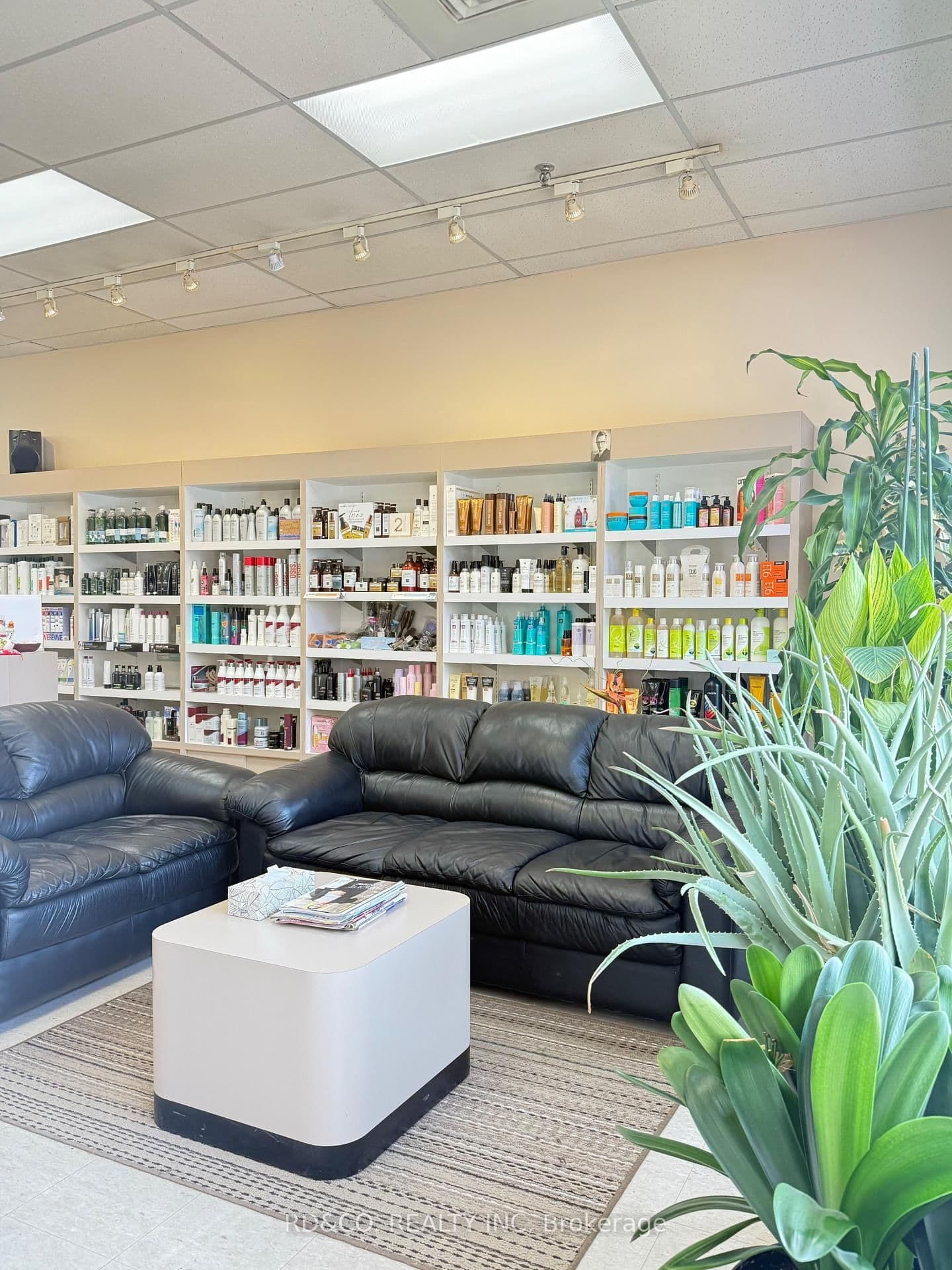 7313 Woodbine Avenue, Markham, ON