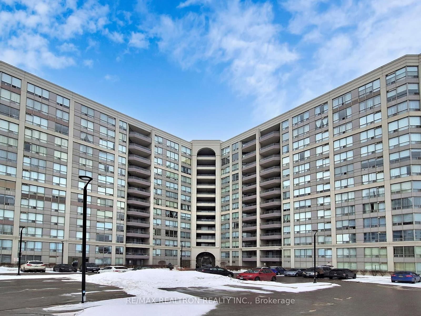 PH10 - 9017 Leslie Street, Richmond Hill, ON