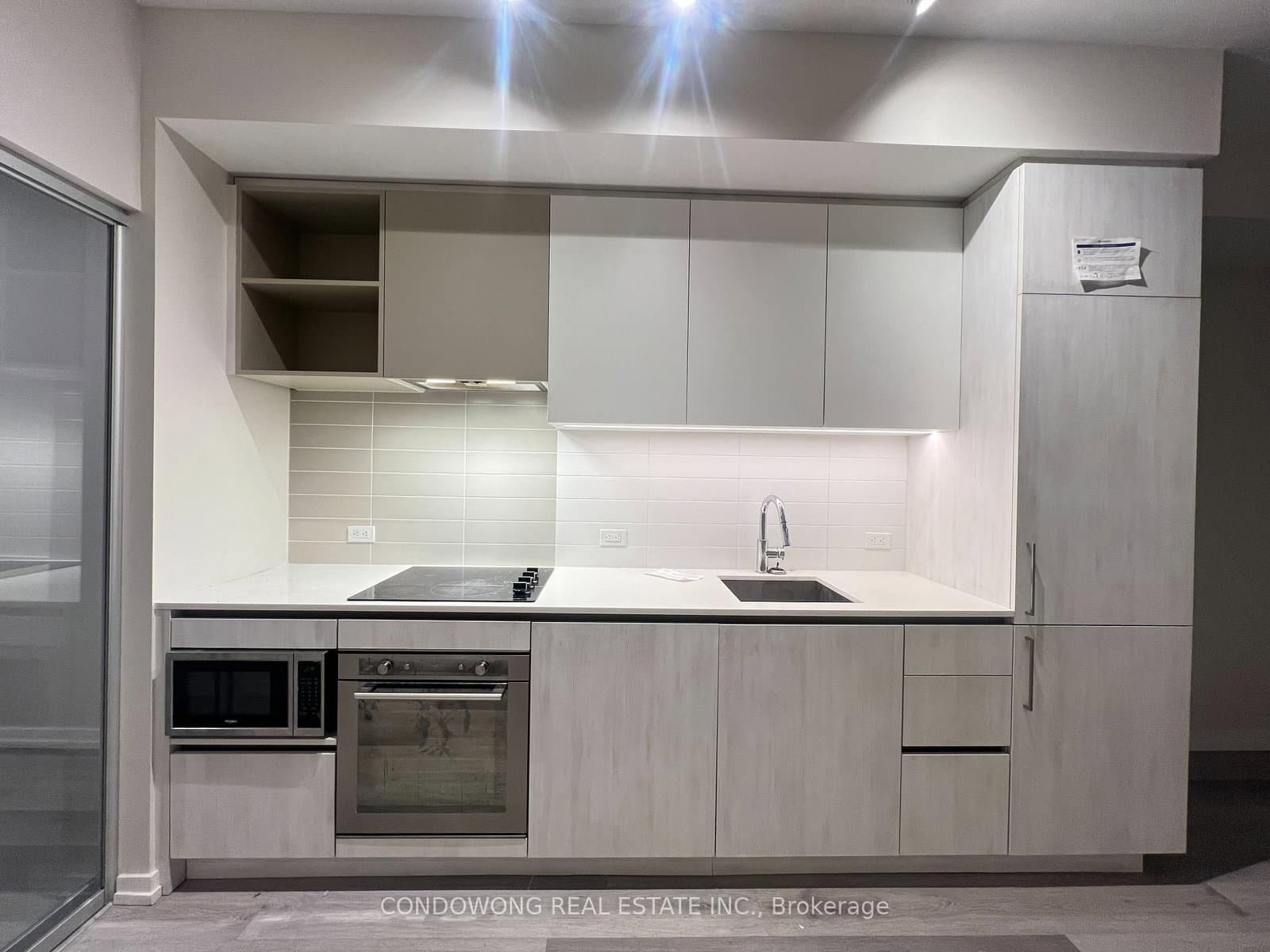 2808 - 7890 Jane Street, Vaughan, ON — photo 2