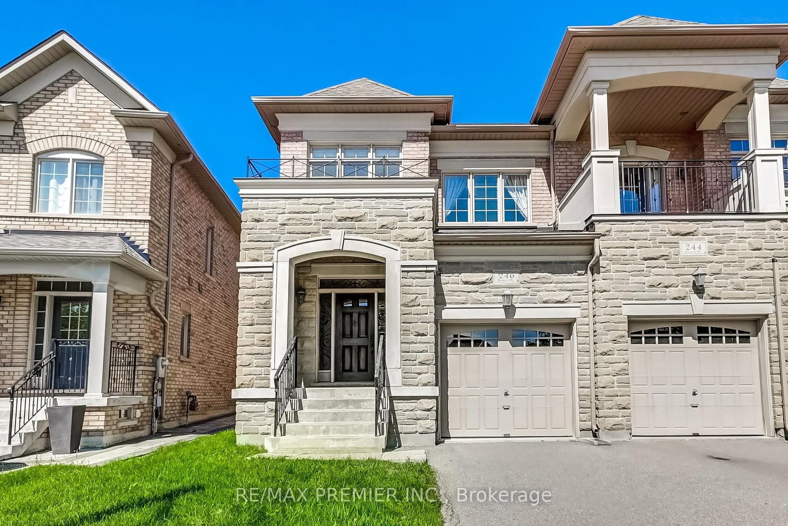246 Hansard Drive, Vaughan, ON