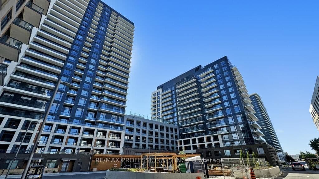 B2304 - 7950 Bathurst Street, Vaughan, ON