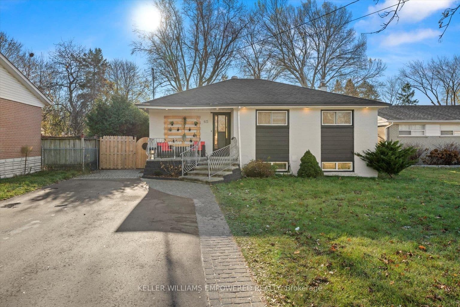 Lower 1 - 65 Murray Drive, Aurora, ON — photo 2