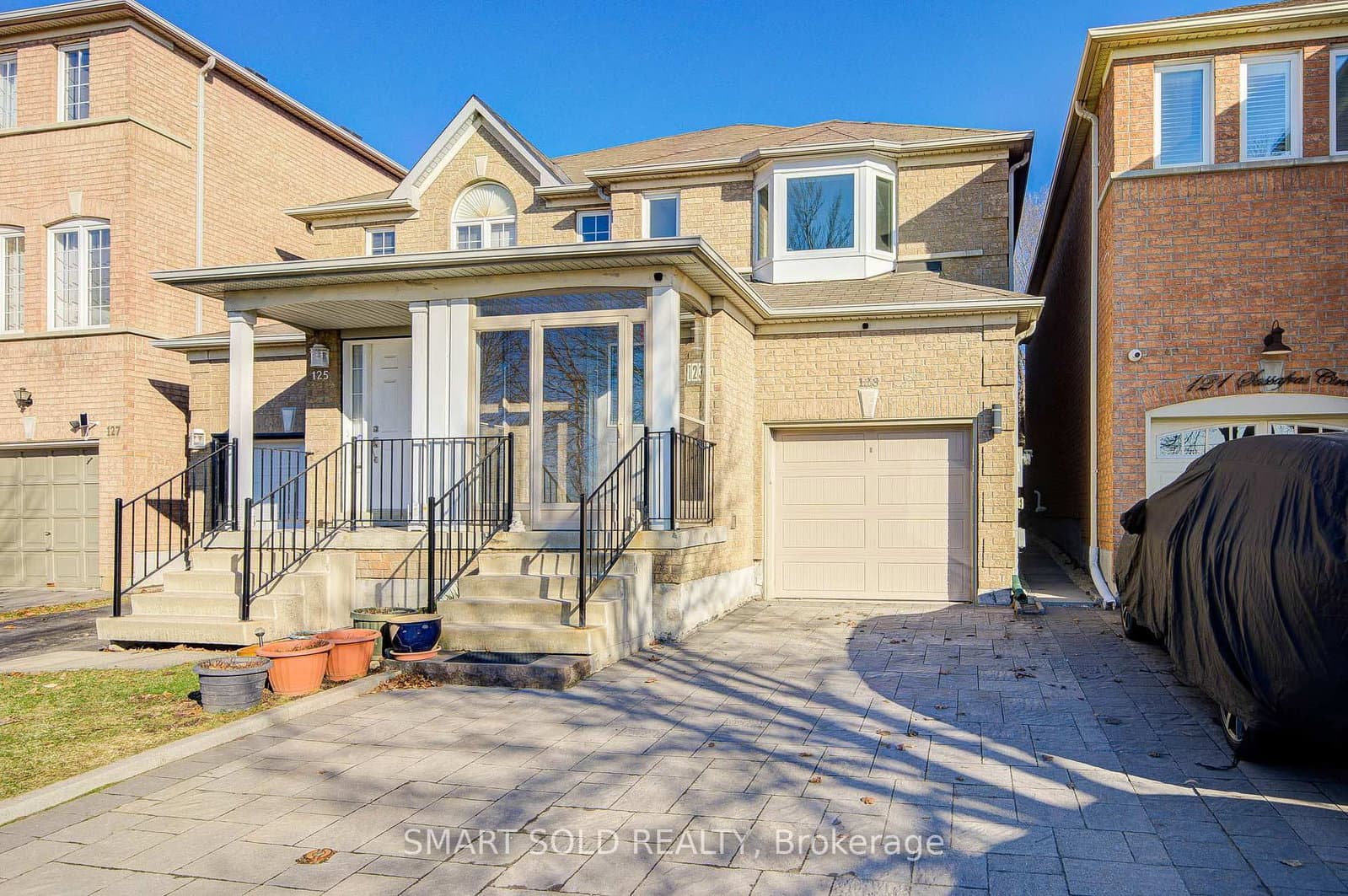 123 Sassafras Circle, Vaughan, ON