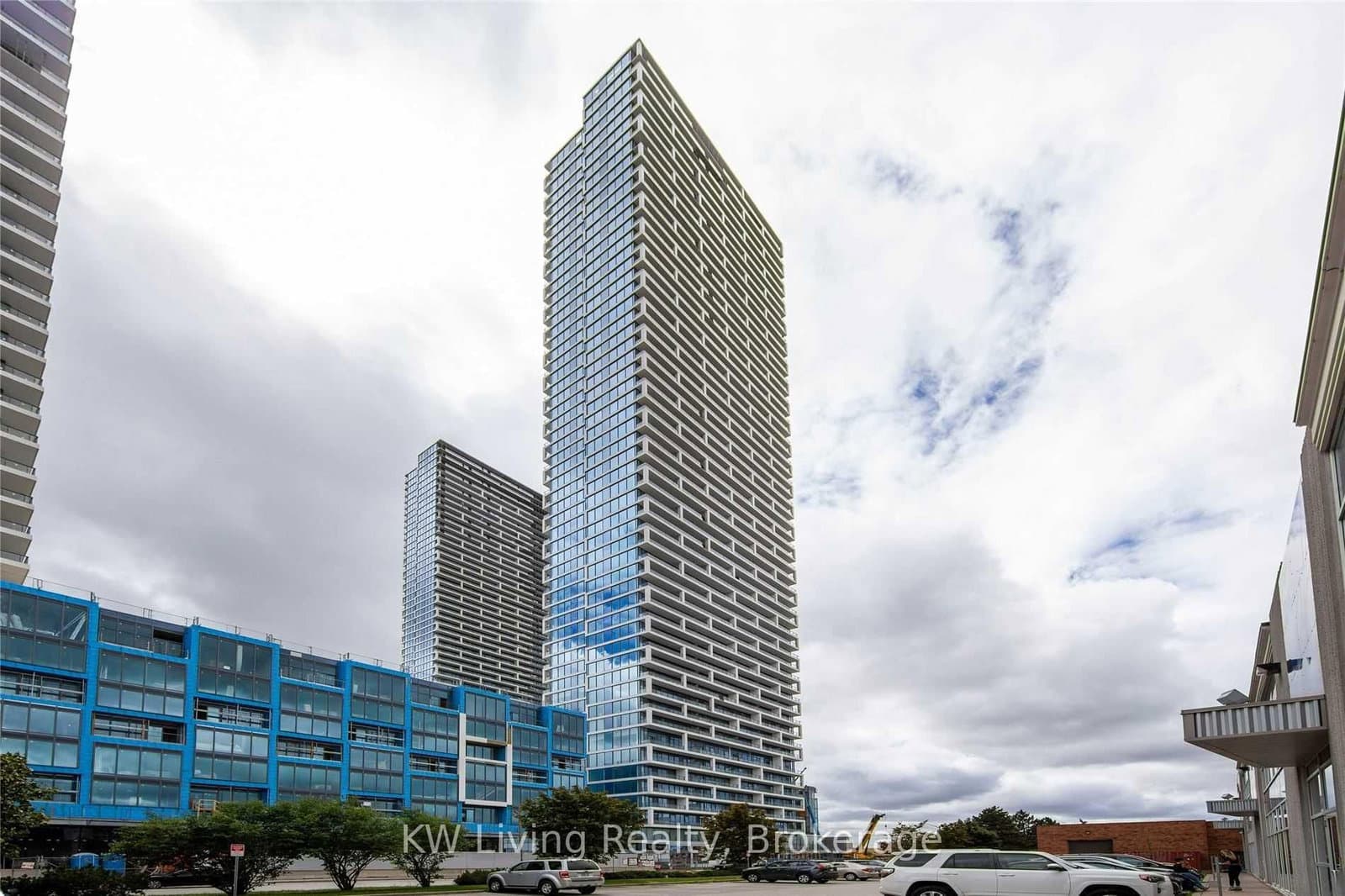 1801 - 1000 Portage Parkway, Vaughan, ON