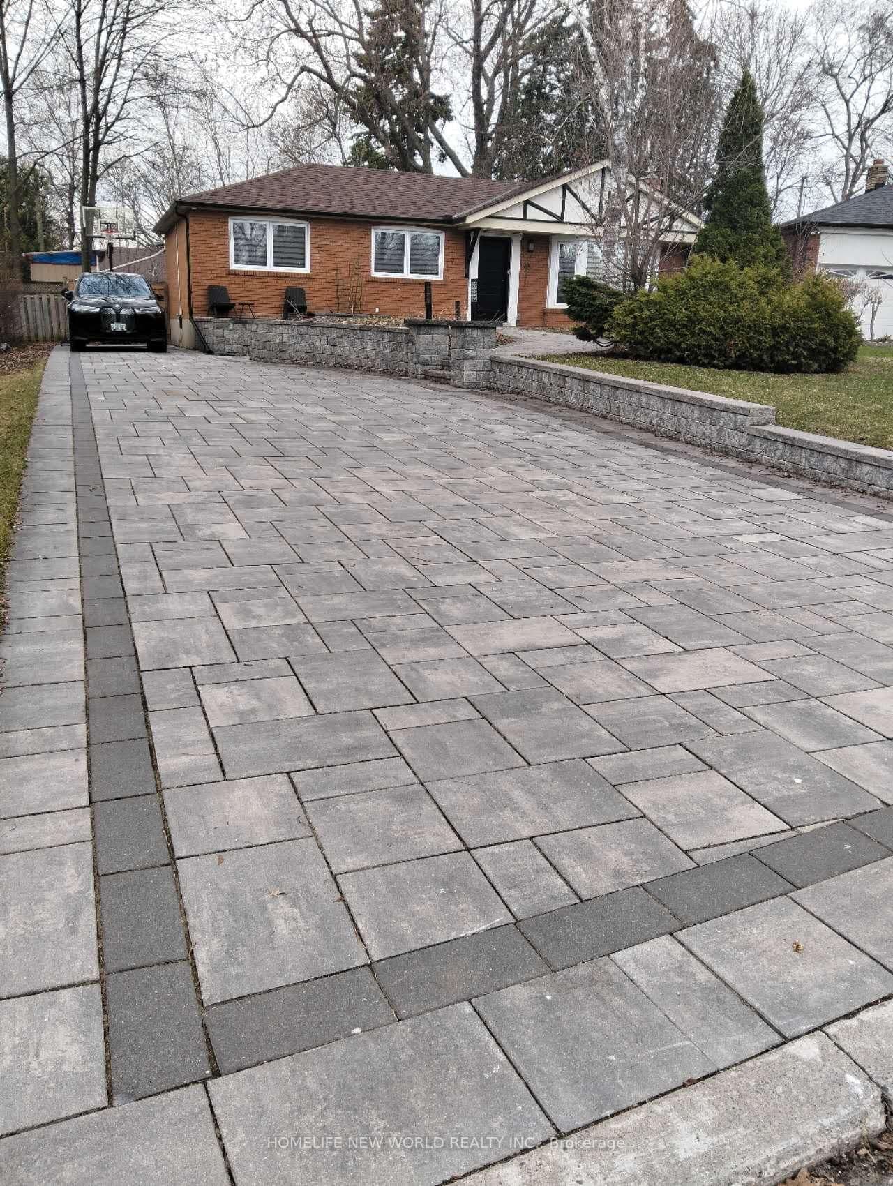 48 Lincoln Green Drive, Markham, ON — photo 3