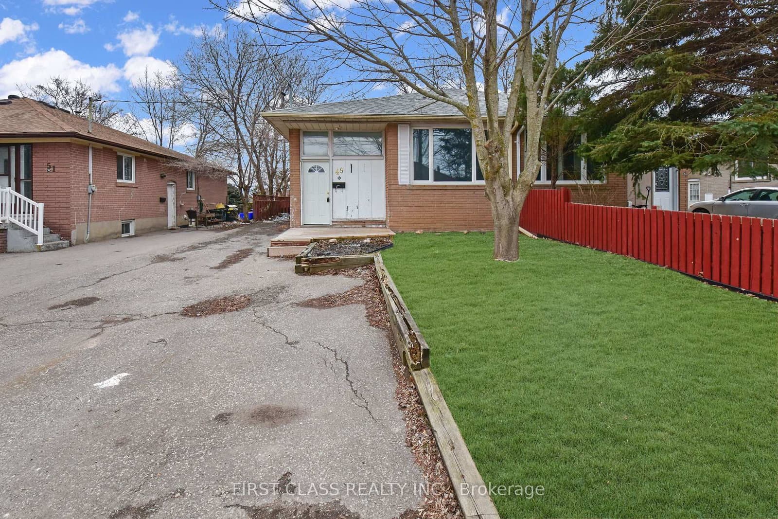 Bsmt - 49 Longford Drive, Newmarket, ON