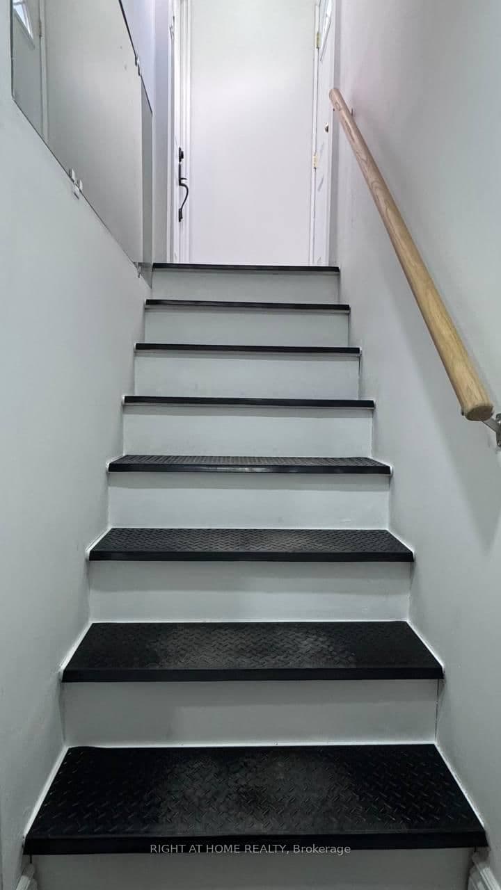 Basement - 24 Jondan Crescent, Markham, ON — photo 3
