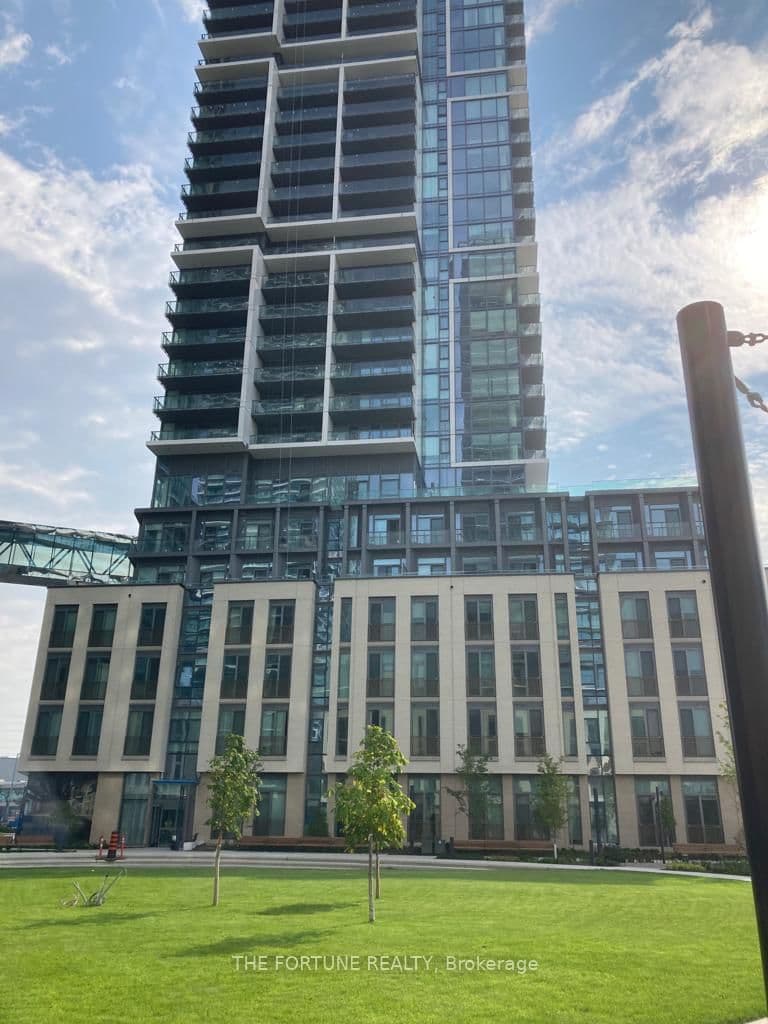 4707 - 7890 Jane Street, Vaughan, ON — photo 2