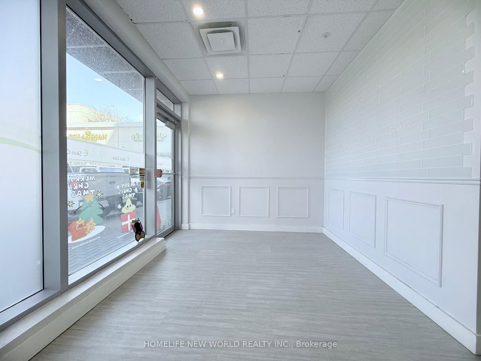7 - 7181 Yonge Street, Markham, ON — photo 2