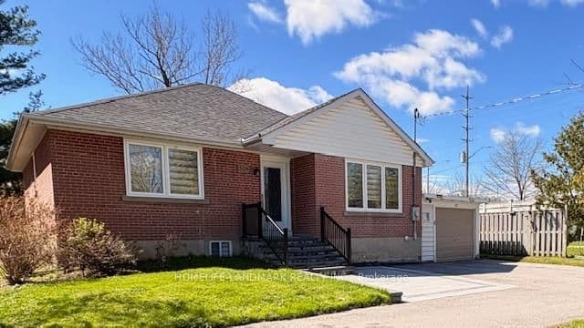 270 Rupert Avenue, Whitchurch-Stouffville, ON — photo 2