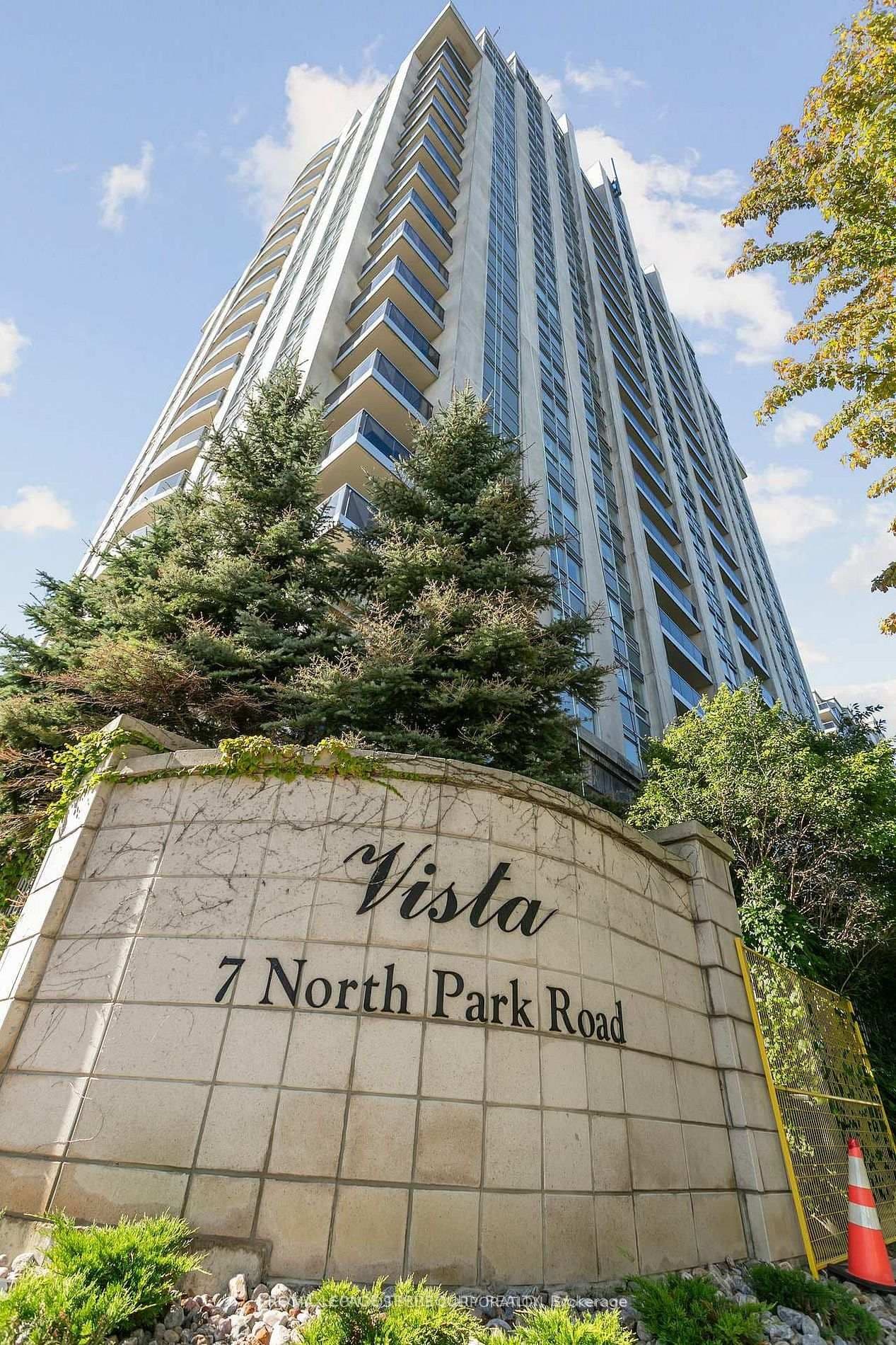 1202 - 7 North Park Road, Vaughan, ON