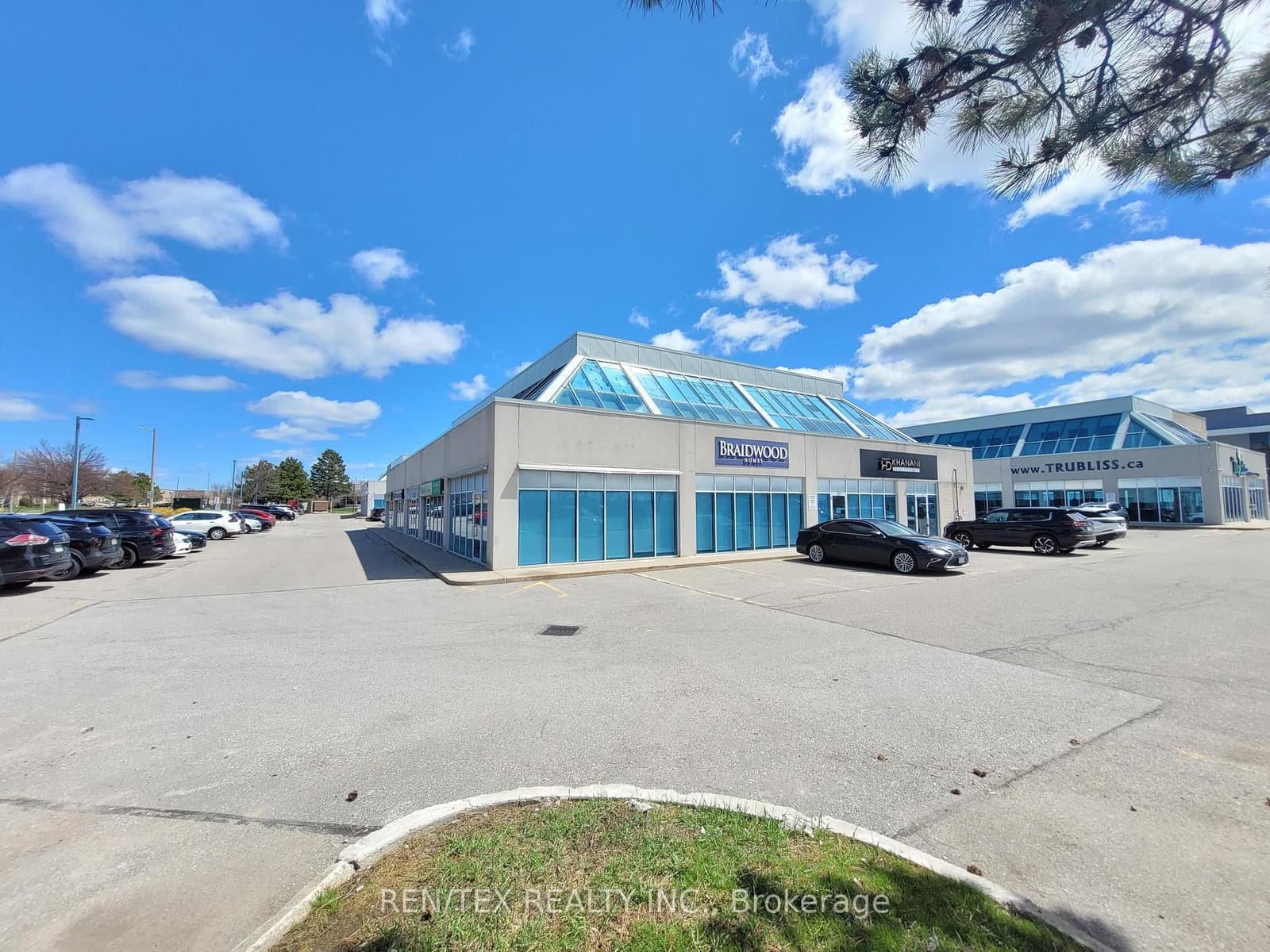 Unit 12 N/W Side - 27 Roytec Road, Vaughan, ON