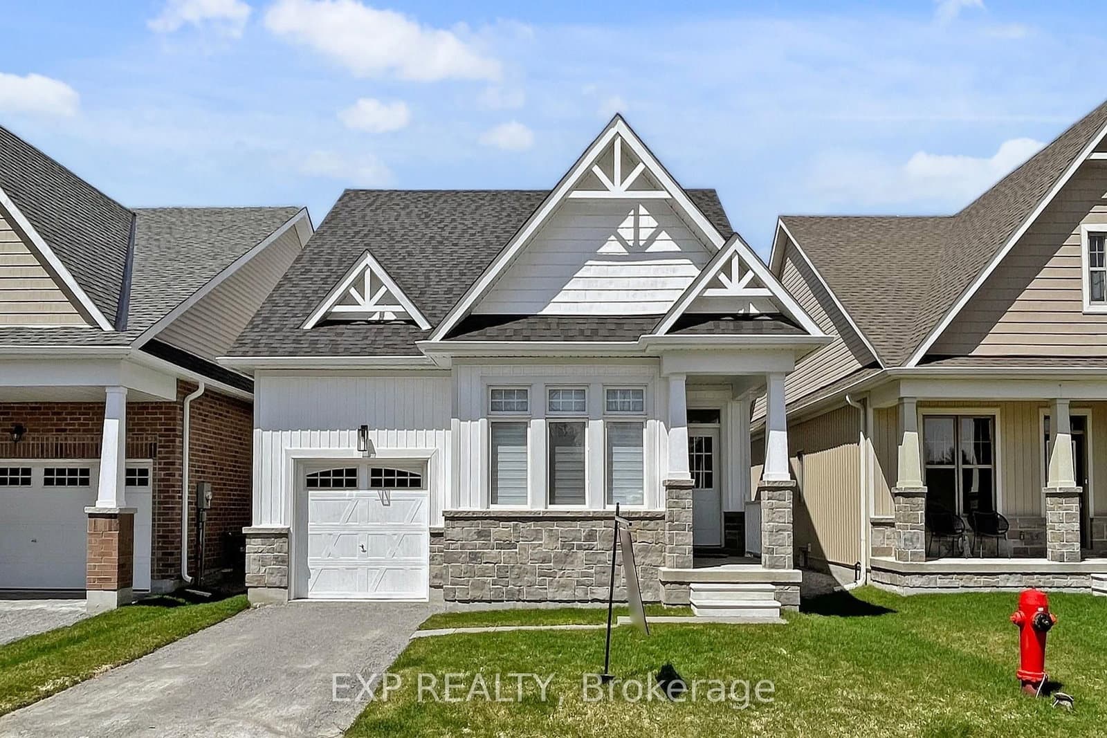 10 Palmira Drive, Georgina, ON