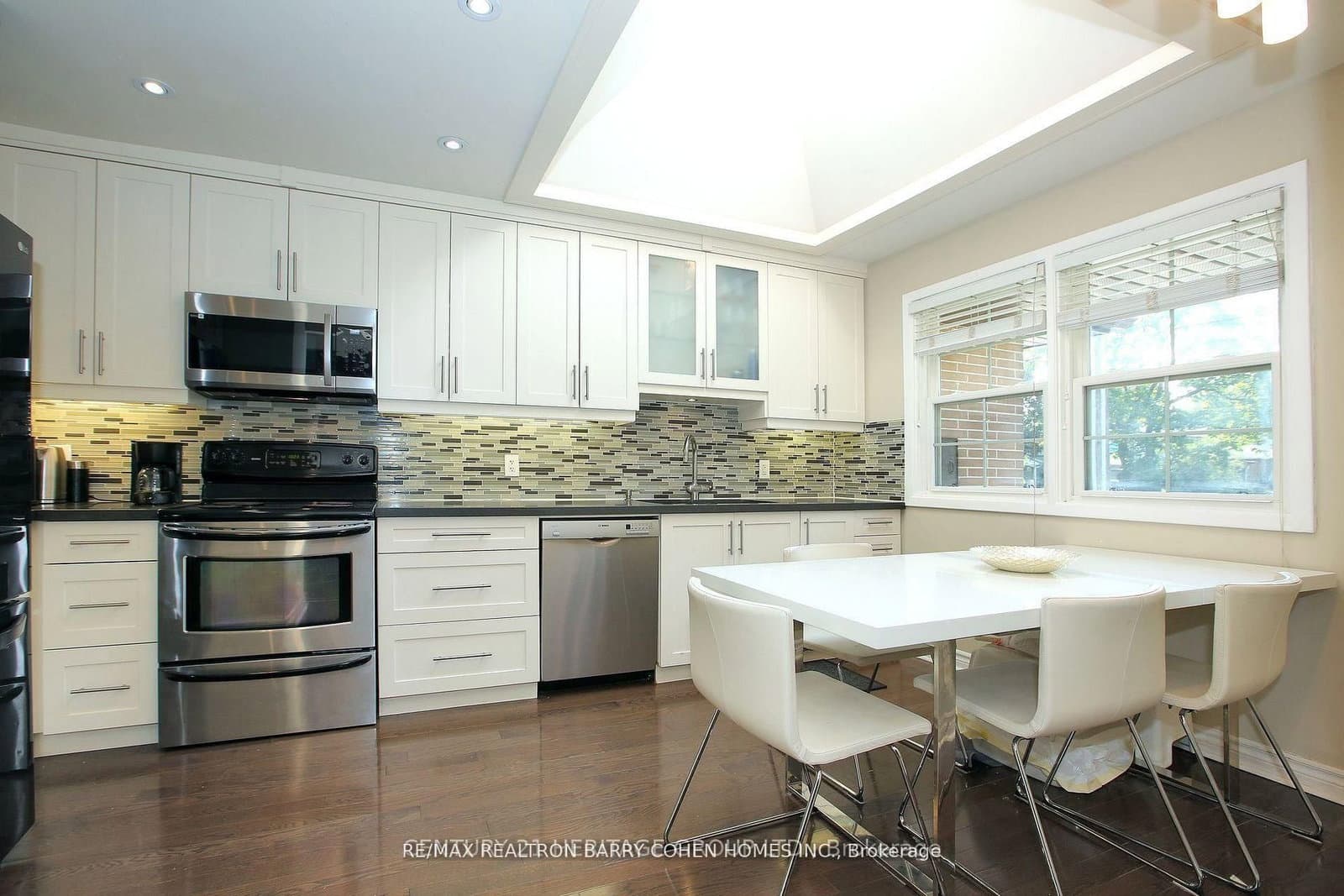 130 Grandview Avenue, Markham, ON — photo 3