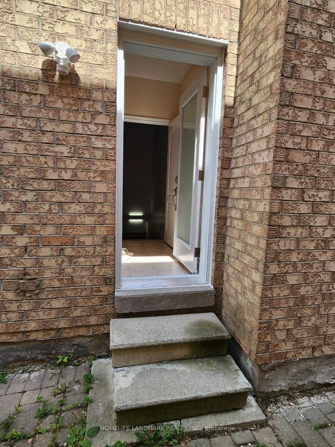 Basement - 282 Forest Run Boulevard, Vaughan, ON — photo 3