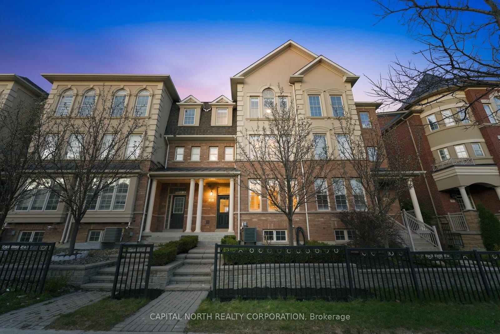 15 Poetry Drive, Vaughan, ON