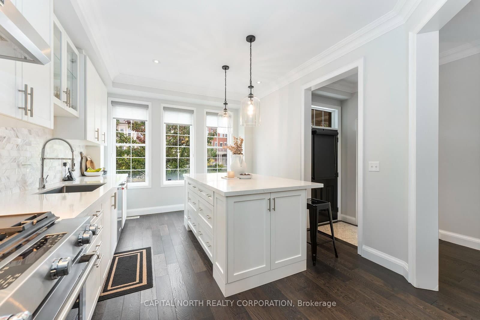 15 Poetry Drive, Vaughan, ON — photo 3