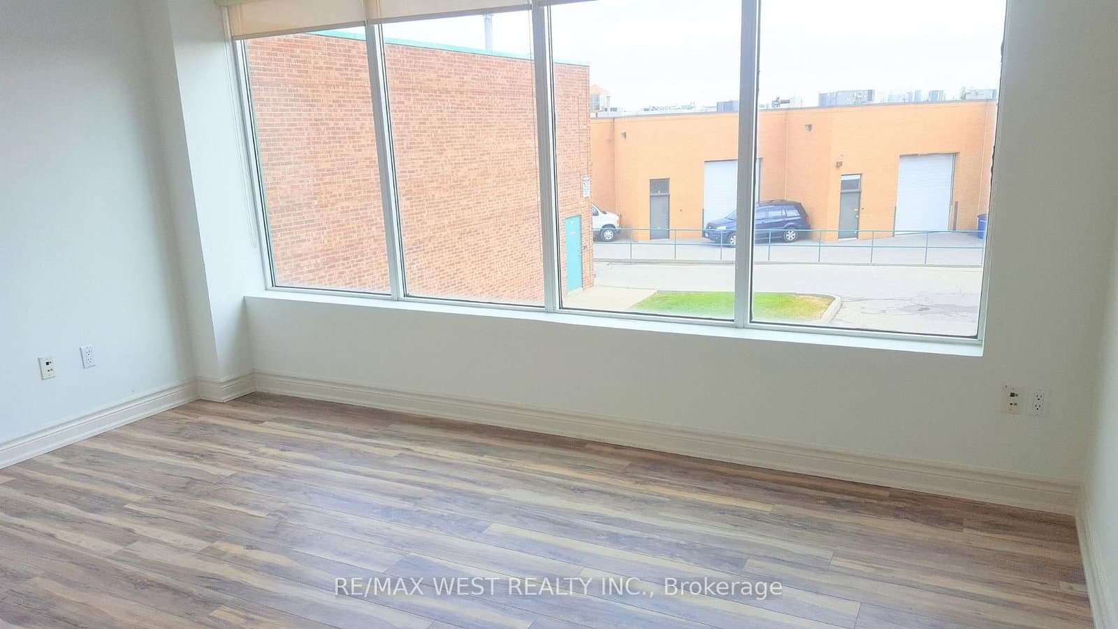 17 -Rm4 - 115 Woodstream Boulevard, Vaughan, ON