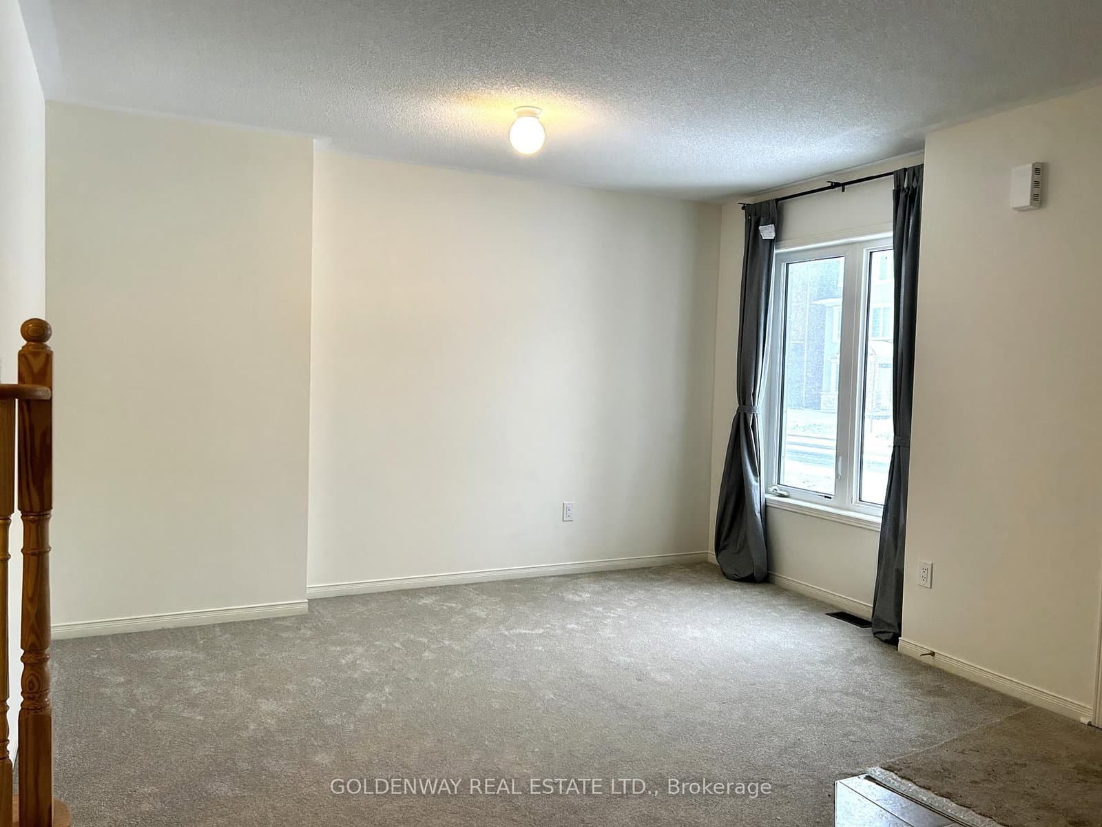 69 William F Bell Parkway, Richmond Hill, ON — photo 3