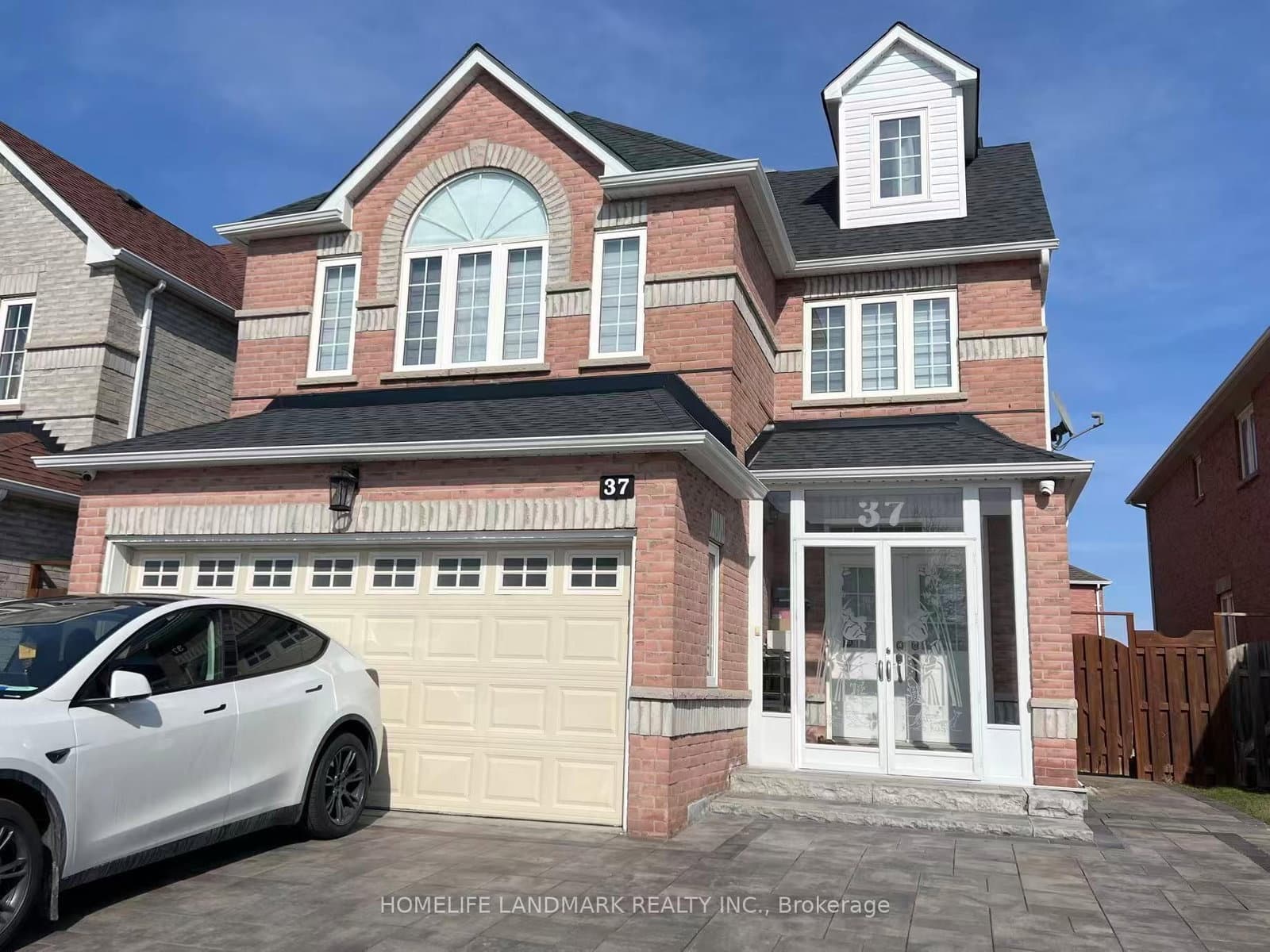 37 Cartmel Drive, Markham, ON — photo 2