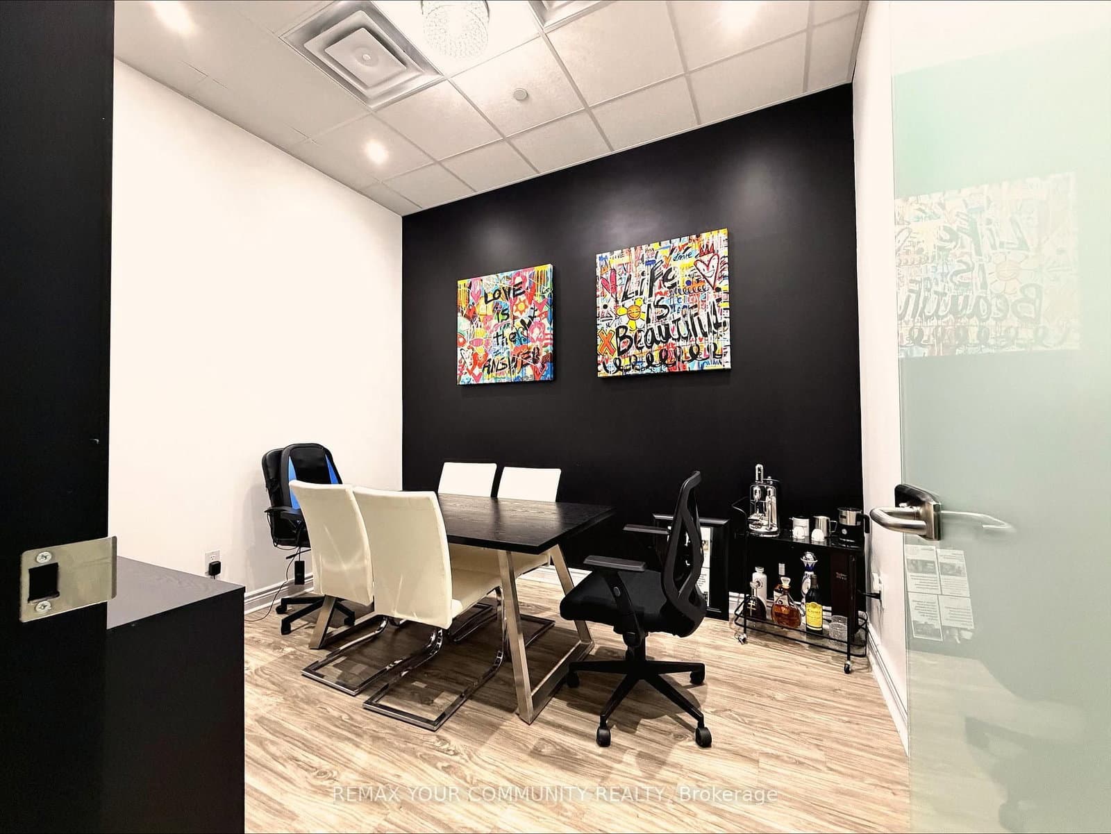 257 - 7777 Weston Road, Vaughan, ON
