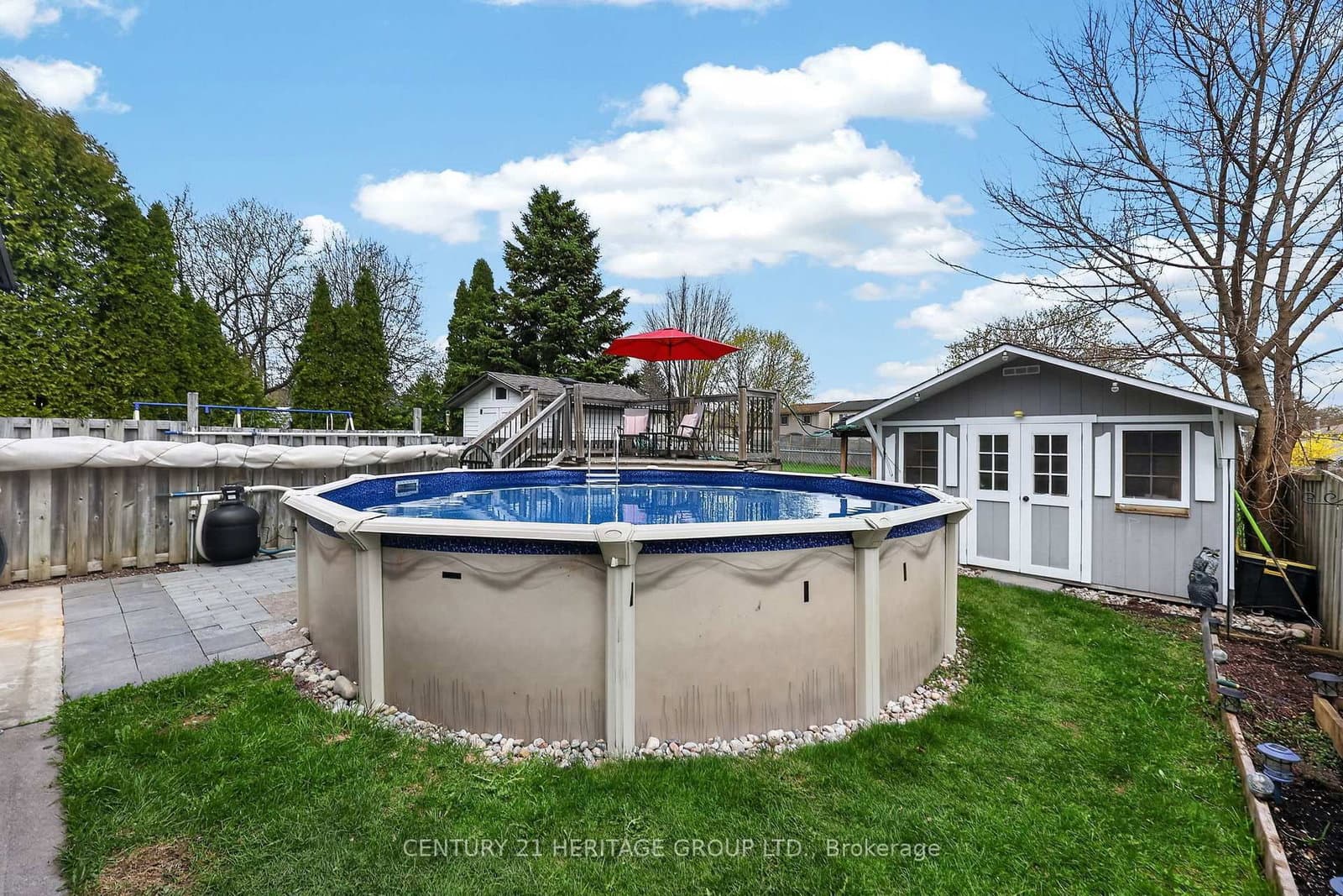 27 Longview Drive, Bradford West Gwillimbury, ON — photo 2