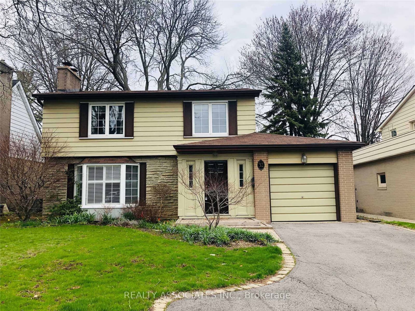 32 Almond Avenue, Markham, ON