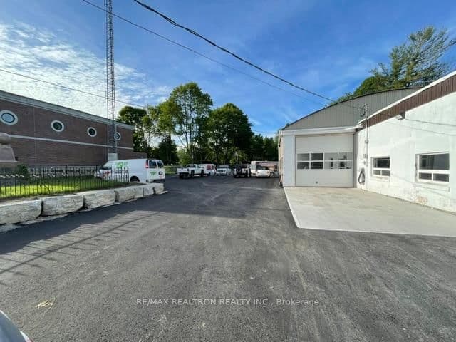 264 Pefferlaw Road, Georgina, ON