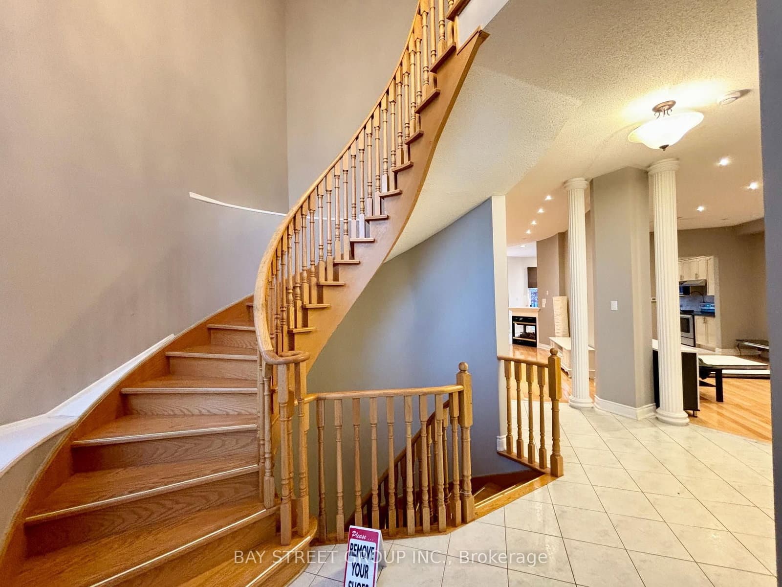 69 Princeton Avenue, Richmond Hill, ON — photo 3
