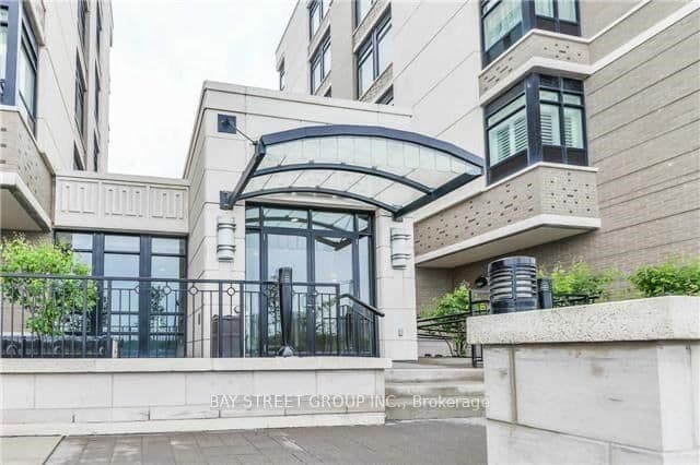 1304 - 151 Upper Duke Crescent, Markham, ON — photo 2