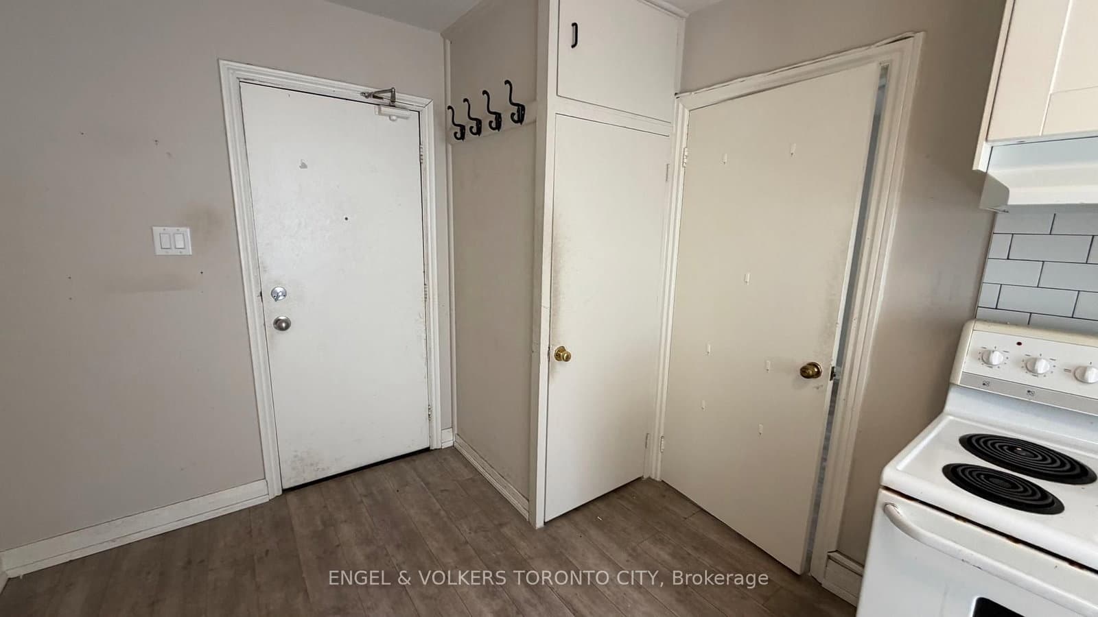 2 - 15191 Yonge Street, Aurora, ON — photo 3