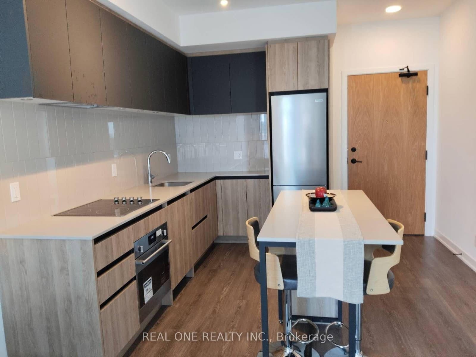 620 - 7950 Bathurst Street, Vaughan, ON