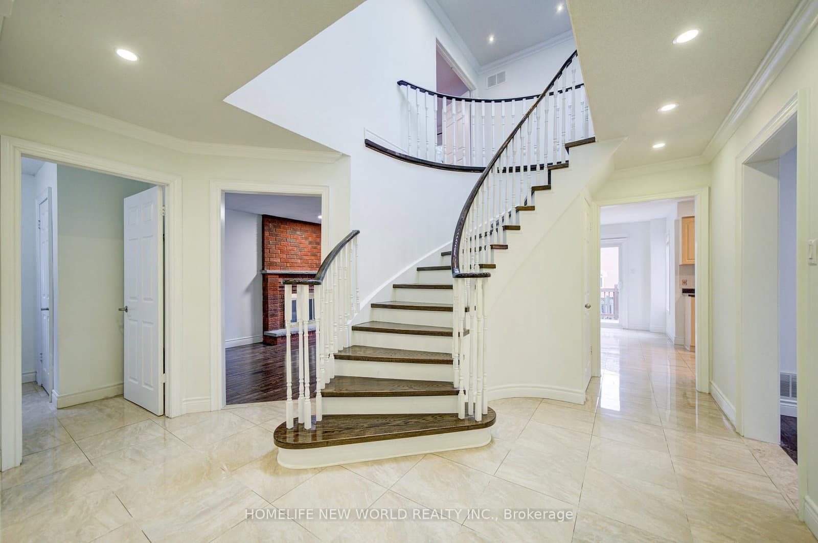 133 Stather Crescent, Markham, ON — photo 2