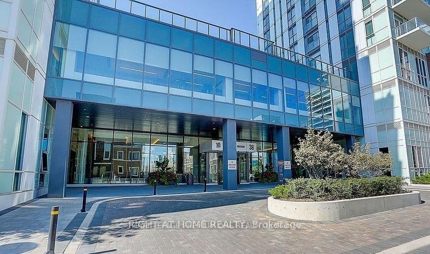 502 - 10 Honeycrisp Crescent, Vaughan, ON — photo 2