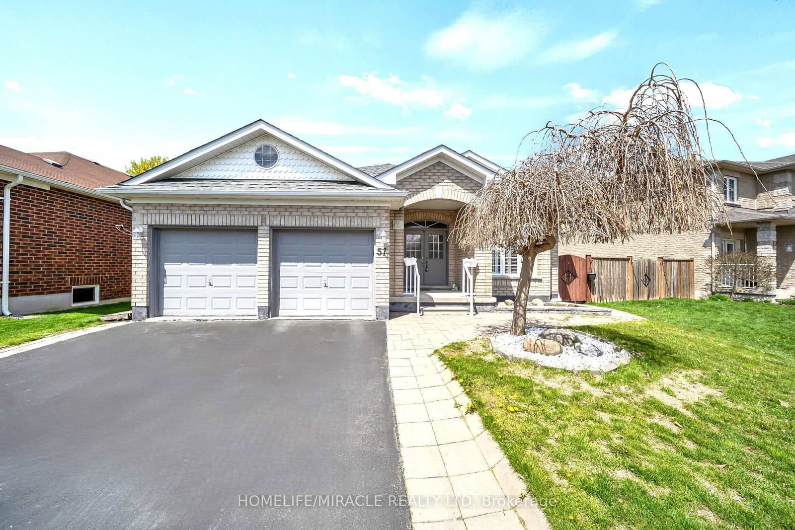 57 Bronze Crescent, Bradford West Gwillimbury, ON — photo 3