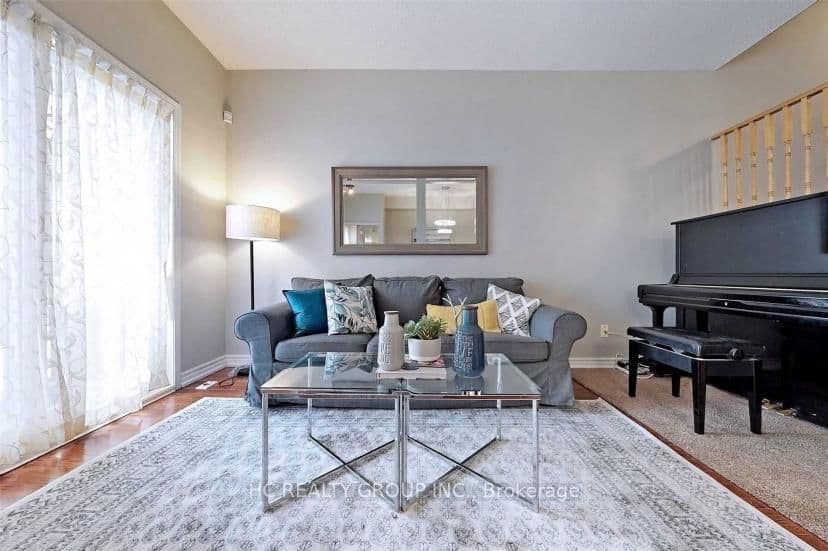 11 - 16 Cox Boulevard, Markham, ON — photo 2
