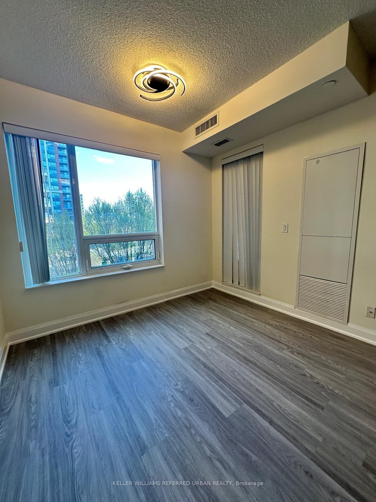 236 - 8228 Birchmount Road, Markham, ON — photo 2