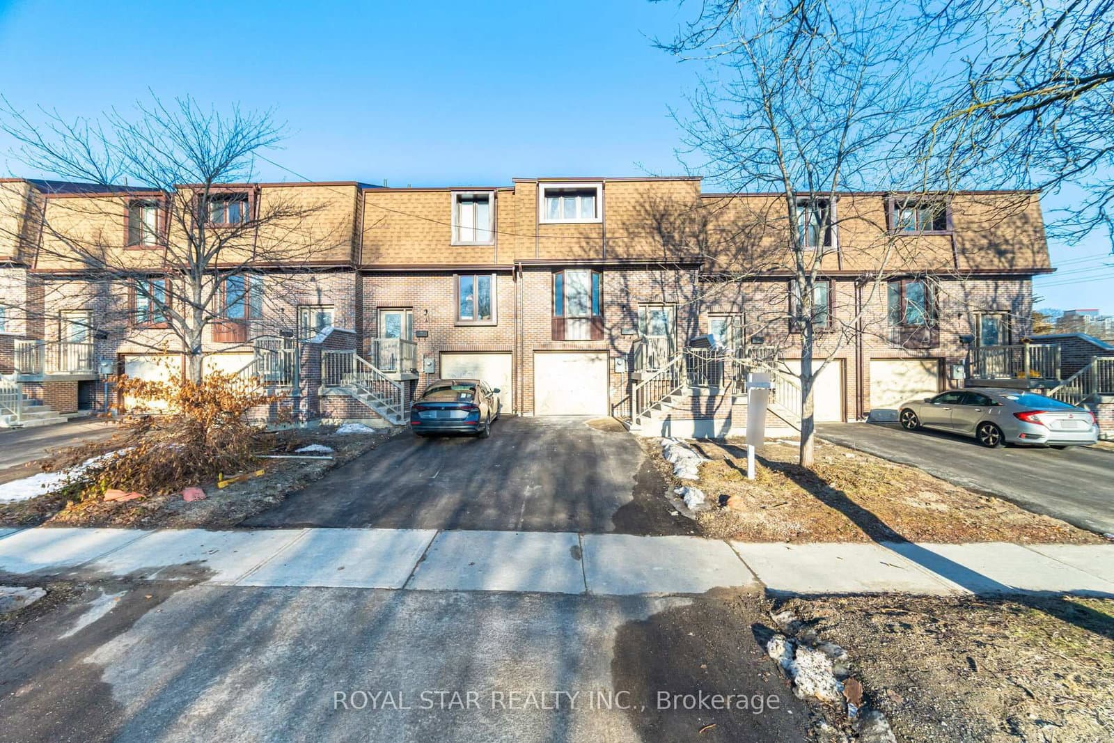 3 - 11 Plaisance Road, Richmond Hill, ON — photo 3