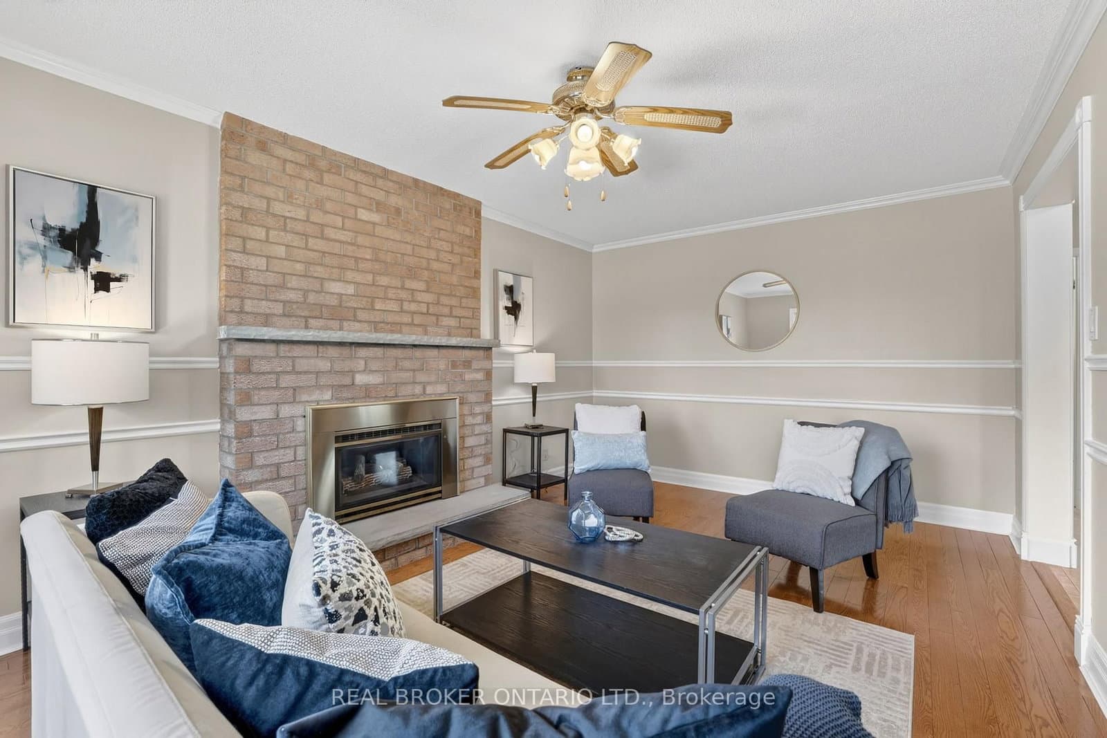 208 Stegman Road, East Gwillimbury, ON — photo 3