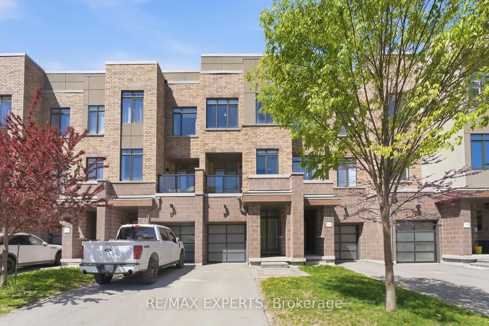 19 Fancamp Drive, Vaughan, ON